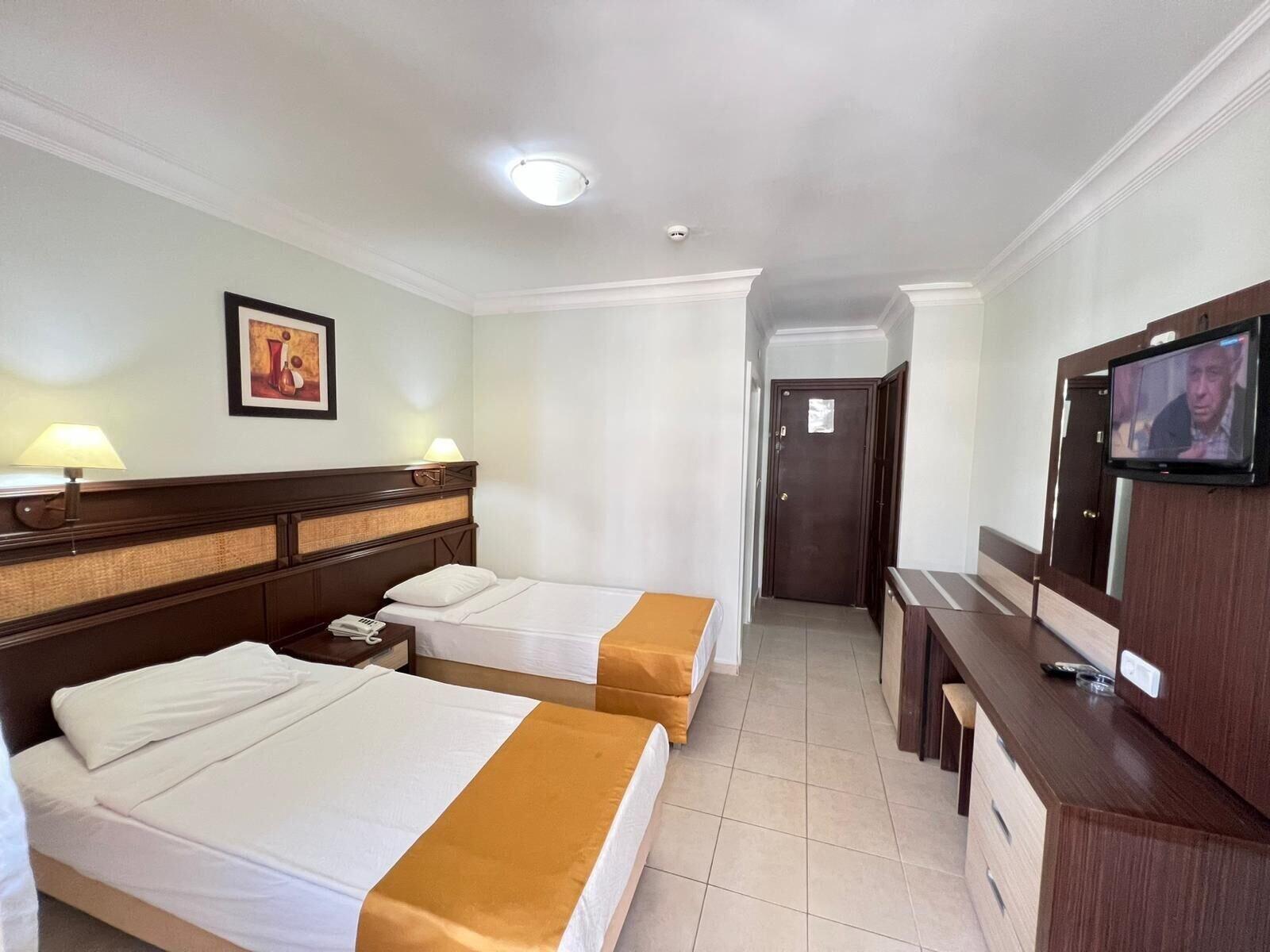 Kleopatra Aydin Hotel อลันยา ภายนอก รูปภาพ