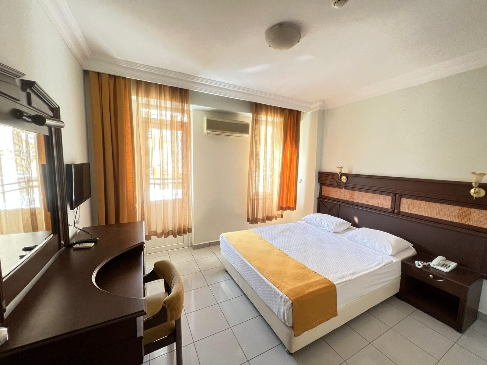 Kleopatra Aydin Hotel อลันยา ภายนอก รูปภาพ