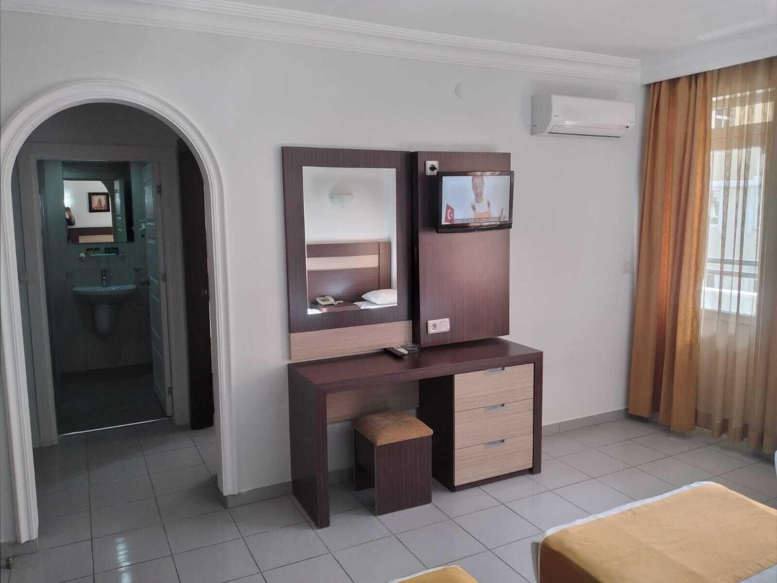 Kleopatra Aydin Hotel อลันยา ภายนอก รูปภาพ