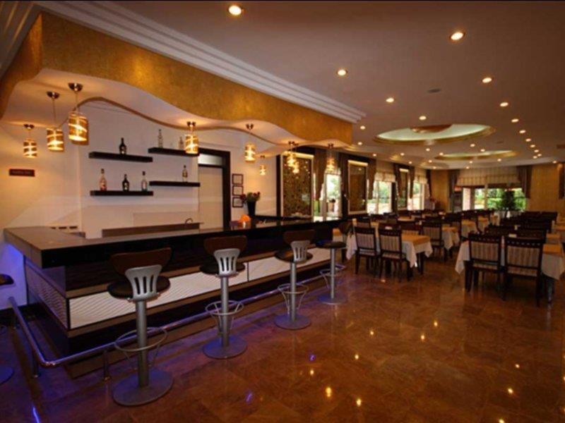 Kleopatra Aydin Hotel อลันยา ภายนอก รูปภาพ